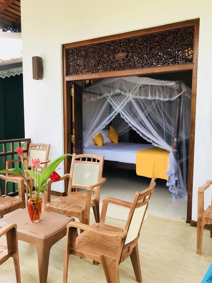 Neli Guests House Hotel Unawatuna Exterior foto